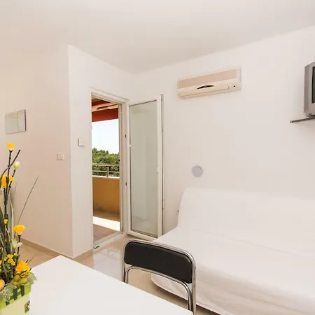 Apartments Vukman Trogir Exterior photo